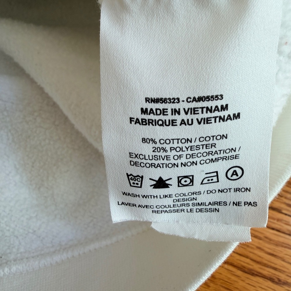 Nike Caitlin Clark Iowa Hawkeyes Never A Long Shot Sweatshirt White XL Rare - Picture 8 of 12